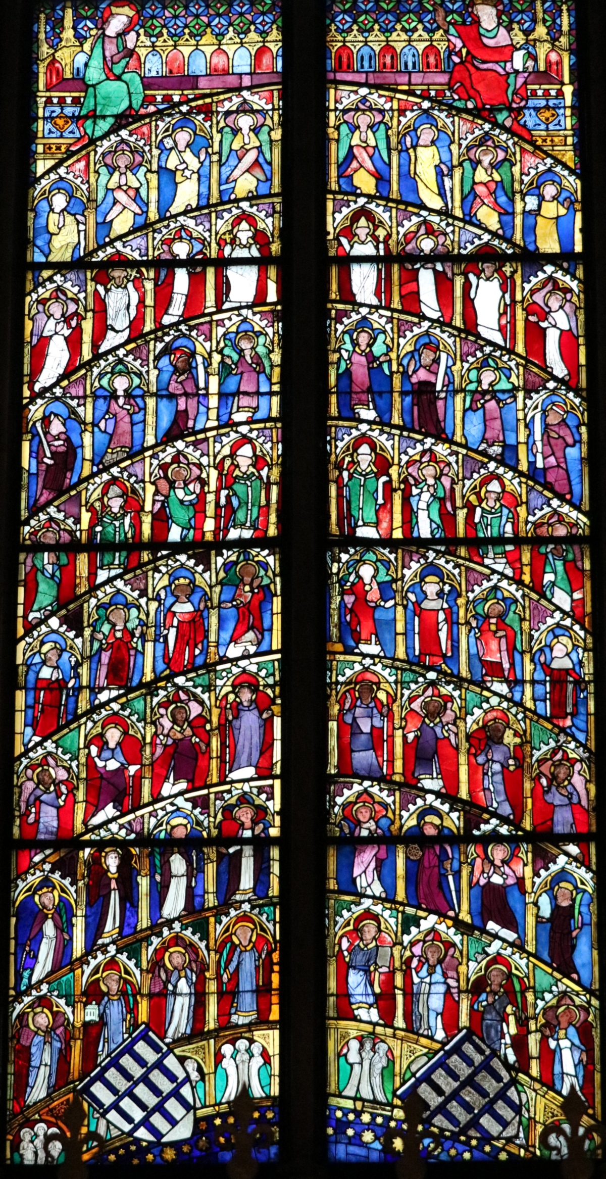 Allerheiligenfenster im Kölner Dom (Anfang 14. Jh.) mit Motiven der himmlischen und kirchlichen Hierarchien